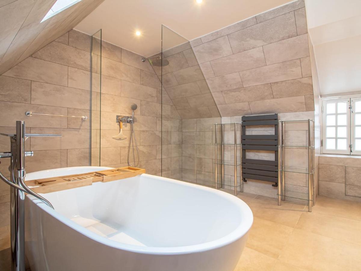Luxury Royal Mile Apartment By The Castle - Sleeps 4 Edinburgh Luaran gambar