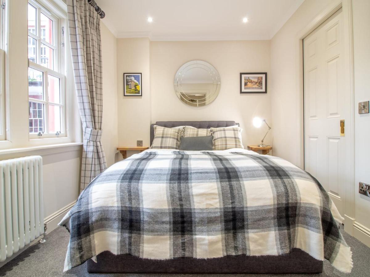 Luxury Royal Mile Apartment By The Castle - Sleeps 4 Edinburgh Luaran gambar