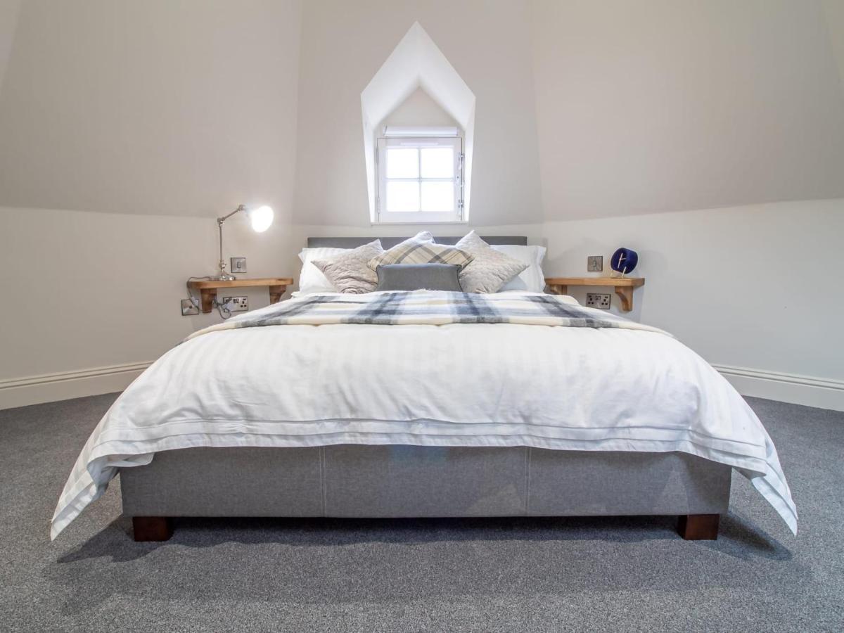 Luxury Royal Mile Apartment By The Castle - Sleeps 4 Edinburgh Luaran gambar